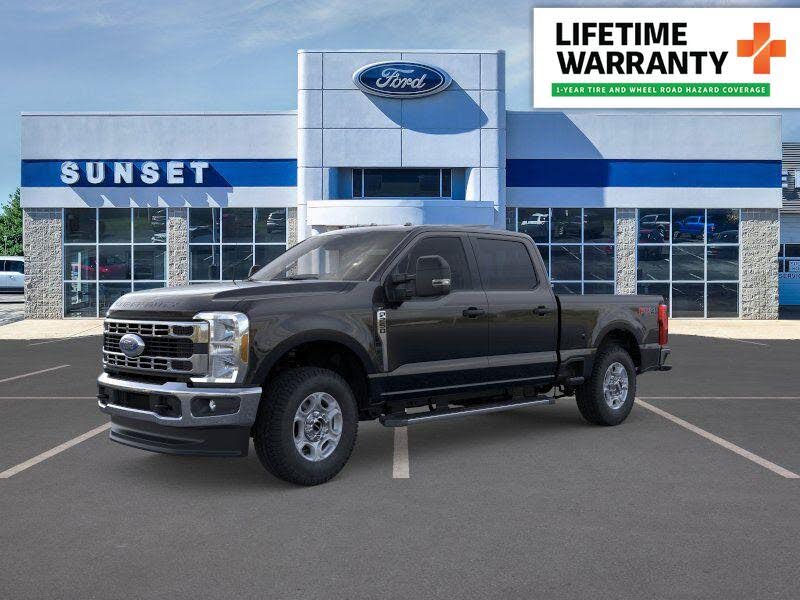 2026 Ford F-250 Super Duty XLT Crew Cab 4WD