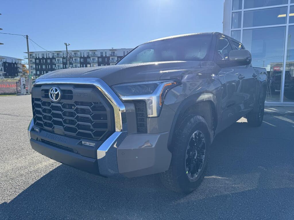 2026 Toyota Tundra SR5 CrewMax Cab 4WD