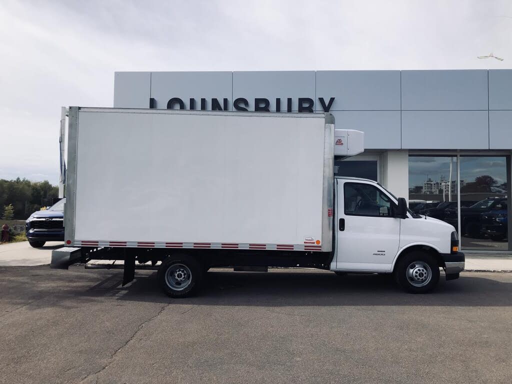 GMC Savana Chassis 4500 159 Cutaway RWD 2020