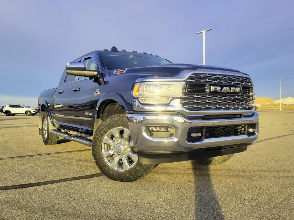 2022 RAM 3500 Limited Mega Cab 4WD