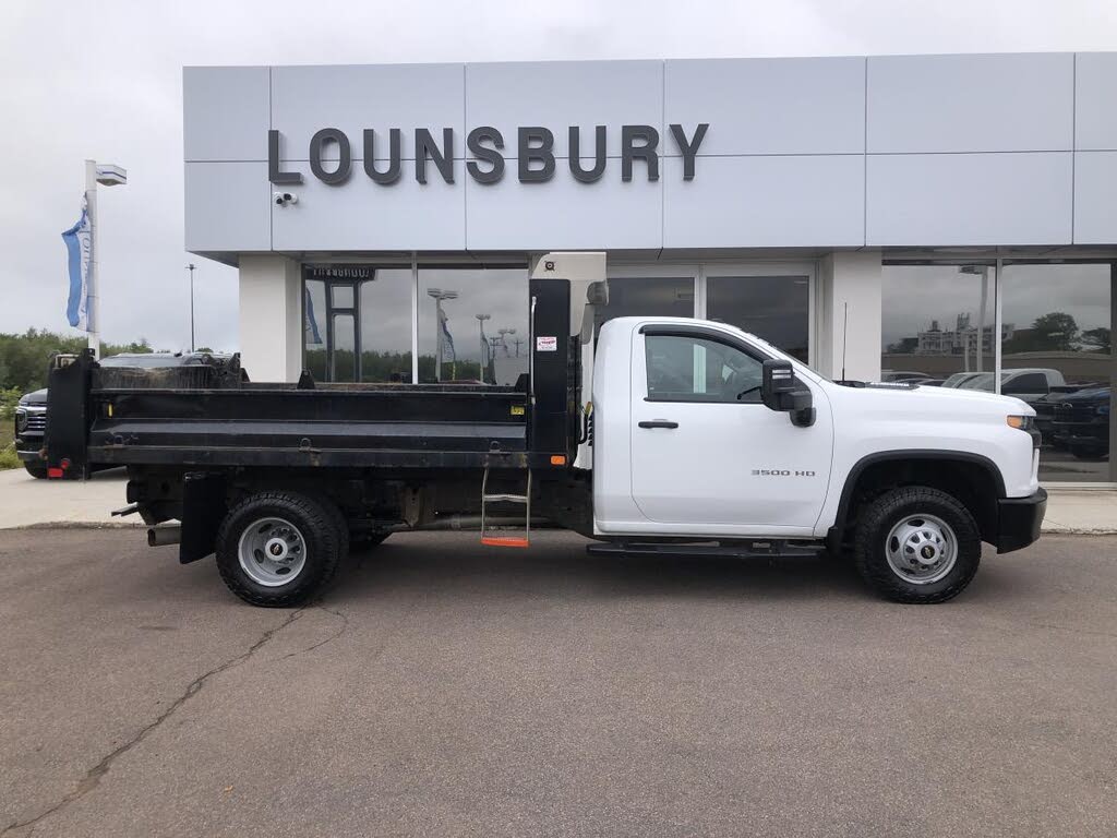 Chevrolet Silverado 3500HD Chassis Work Truck Regular Cab 4WD 2023