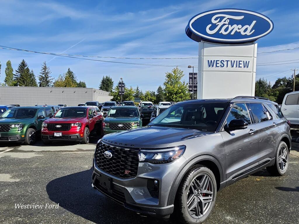 2025 Ford Explorer ST AWD