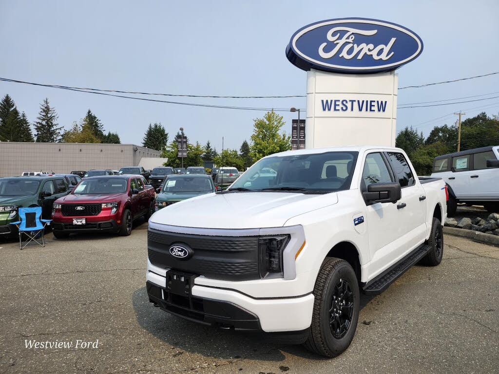 2025 Ford F-150 Lightning XLT SuperCrew AWD