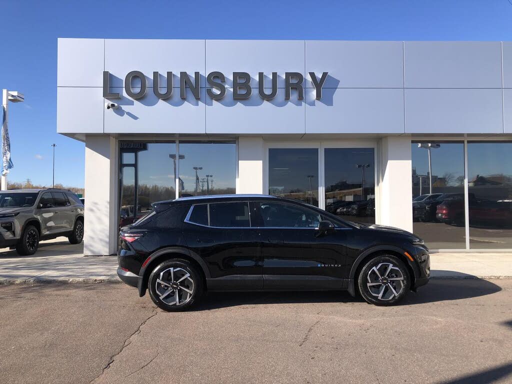 2026 Chevrolet Equinox EV LT FWD