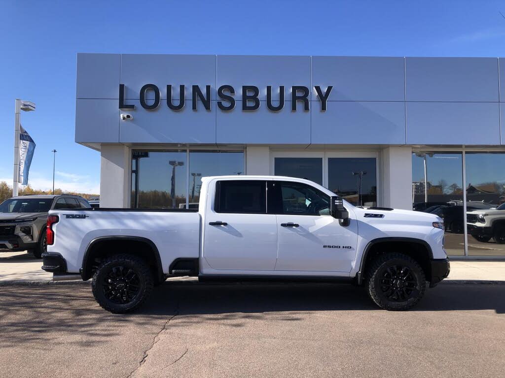 2026 Chevrolet Silverado 2500HD LTZ Crew Cab 4WD