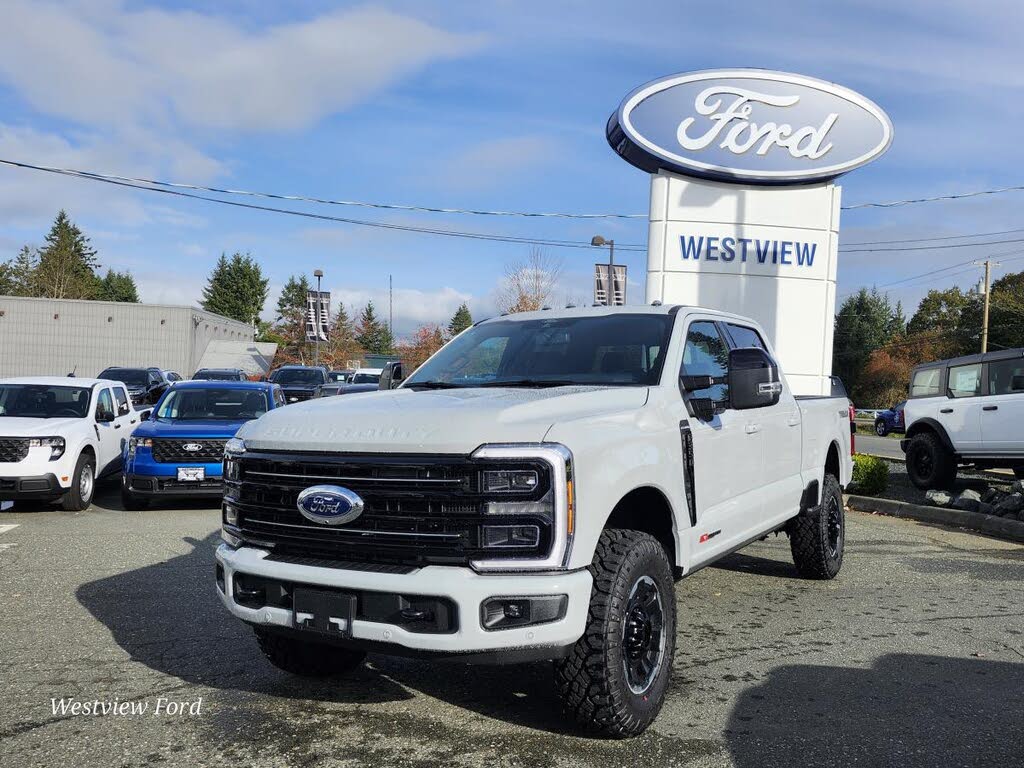 2026 Ford F-350 Super Duty Platinum Crew Cab 4WD