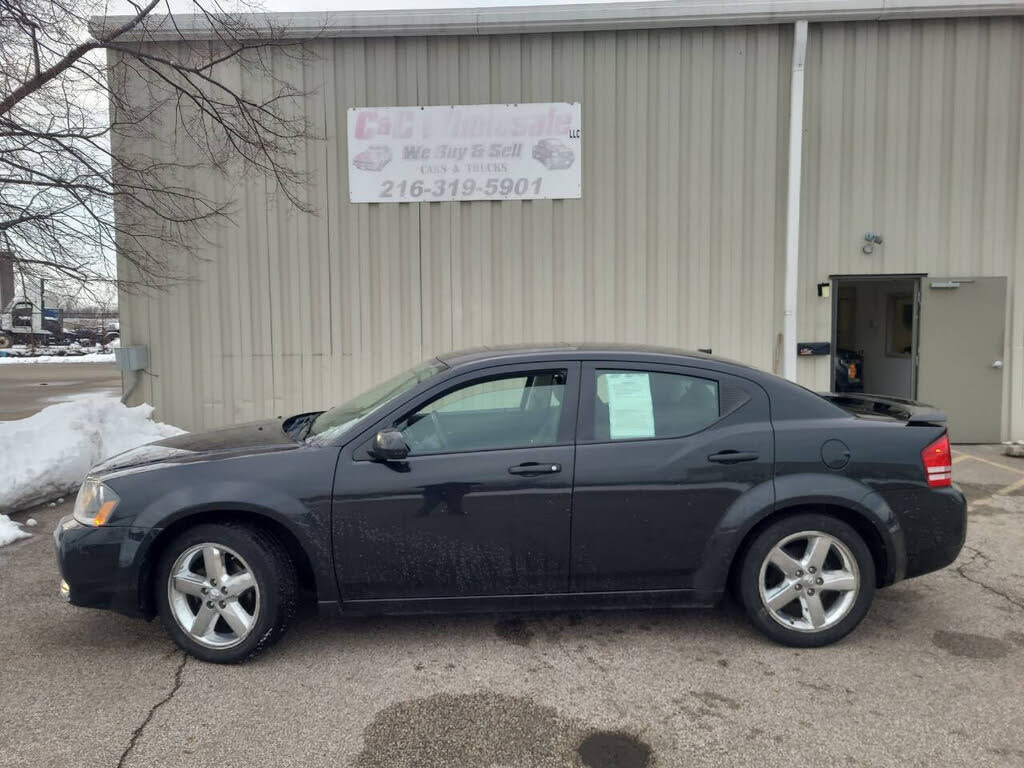 2009 Dodge Avenger R/T FWD