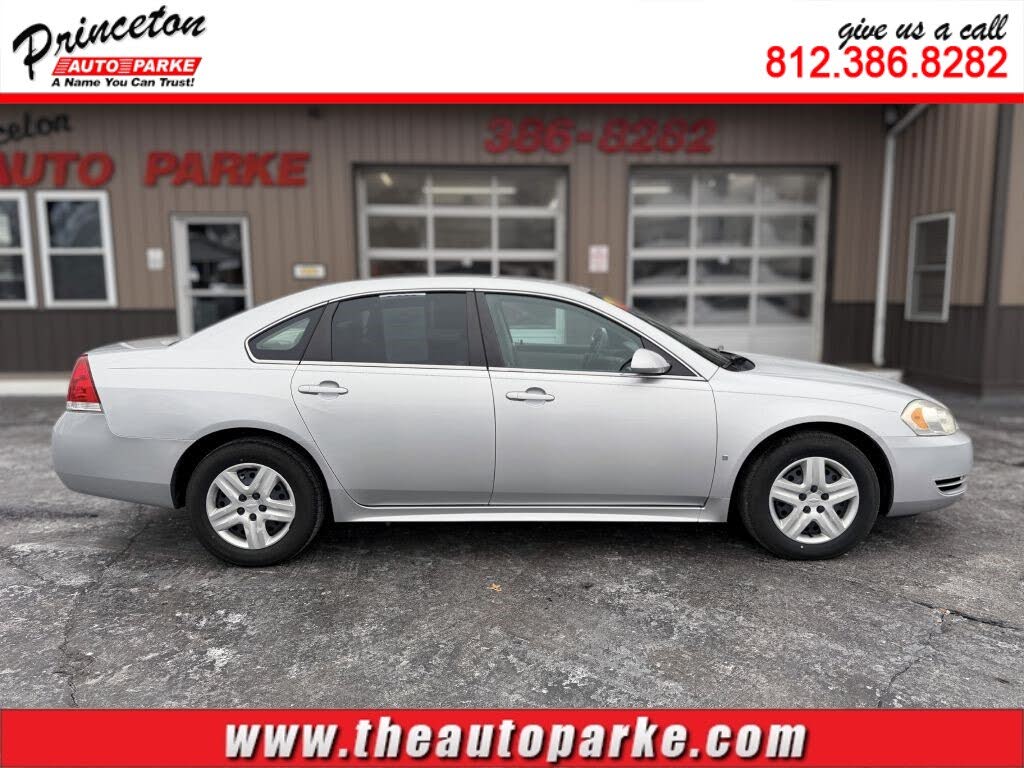 2010 Chevrolet Impala LS FWD
