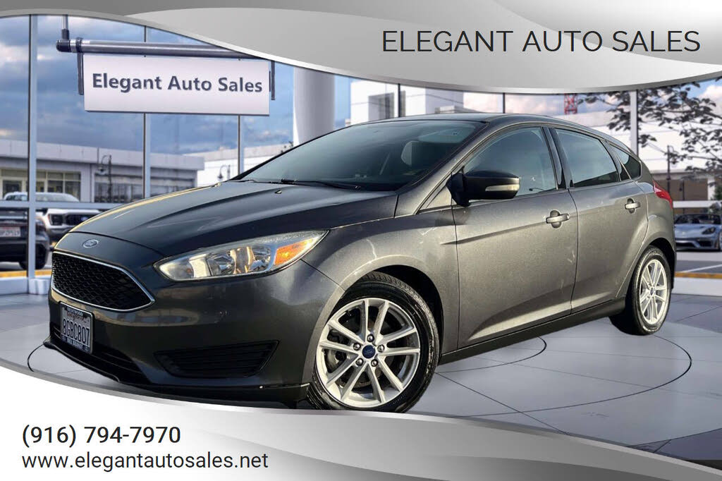2017 Ford Focus SE Hatchback