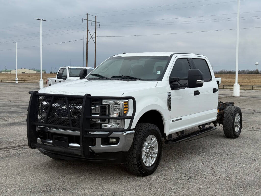 2019 Ford F-350 Super Duty XLT Crew Cab LB 4WD