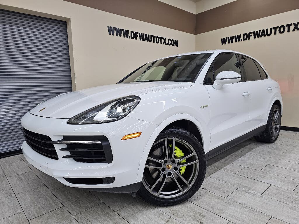 2020 Porsche Cayenne E-Hybrid AWD