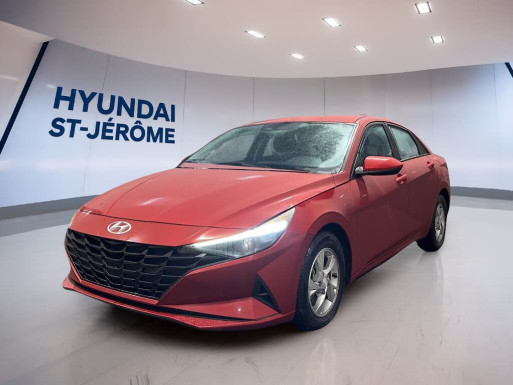Hyundai Elantra Essential FWD 2022