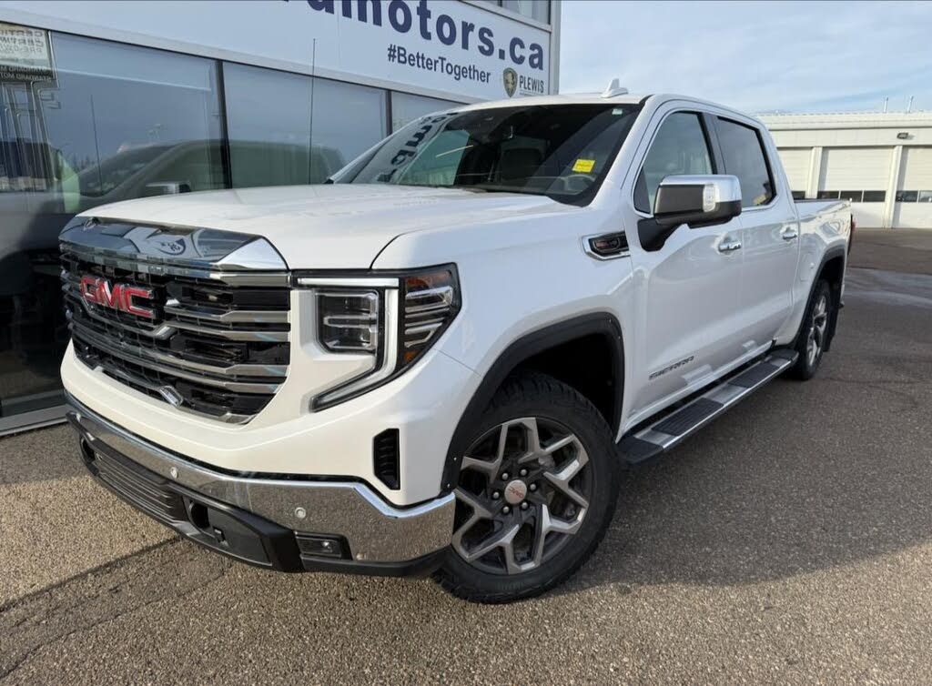 GMC Sierra 1500 SLT Crew Cab 4WD 2023