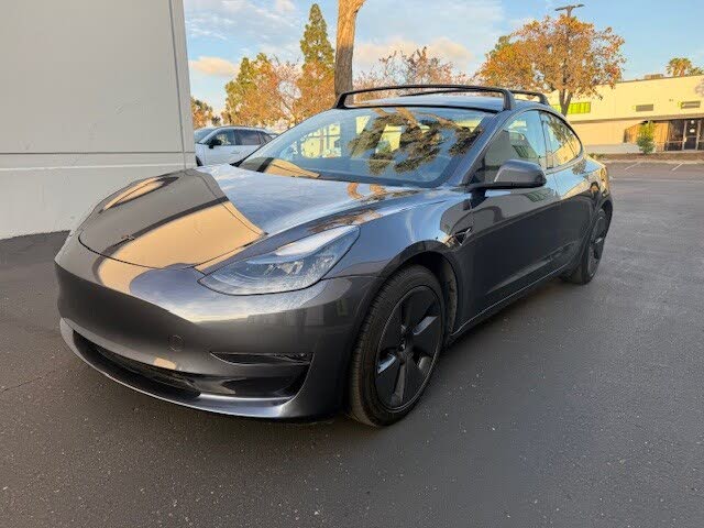 2023 Tesla Model 3 RWD