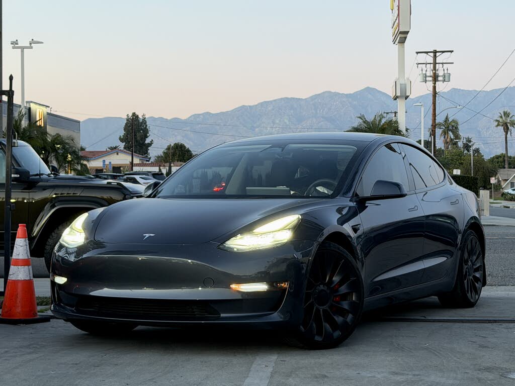 2023 Tesla Model 3 Performance AWD