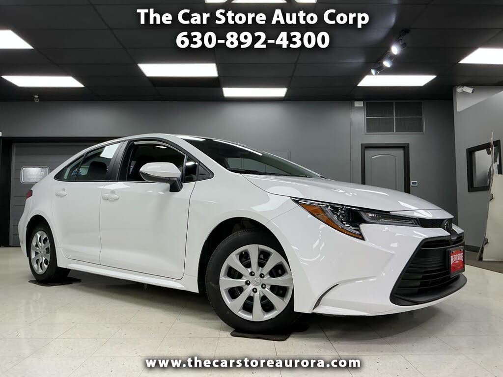 2025 Toyota Corolla LE FWD