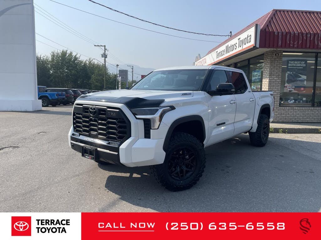 2025 Toyota Tundra Hybrid Limited HV CrewMax Cab 4WD