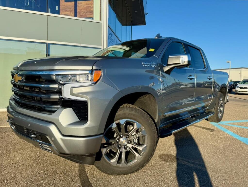 2026 Chevrolet Silverado 1500 High Country Crew Cab 4WD