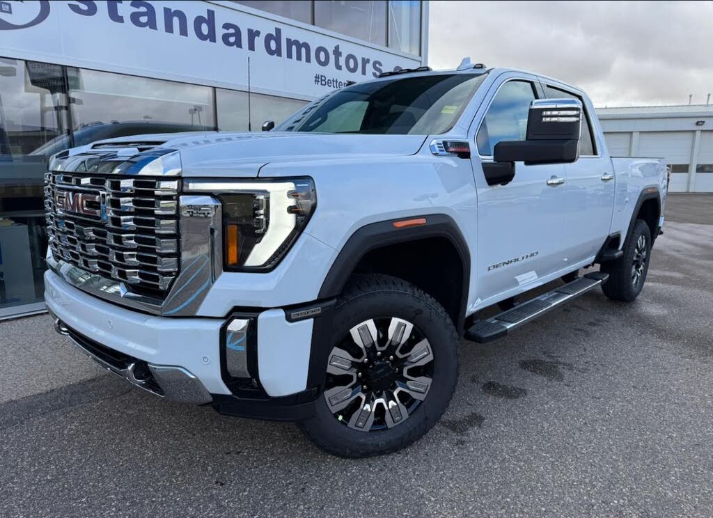 2026 GMC Sierra 3500HD Denali Crew Cab 4WD