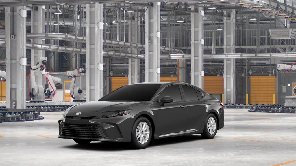 2026 Toyota Camry LE FWD