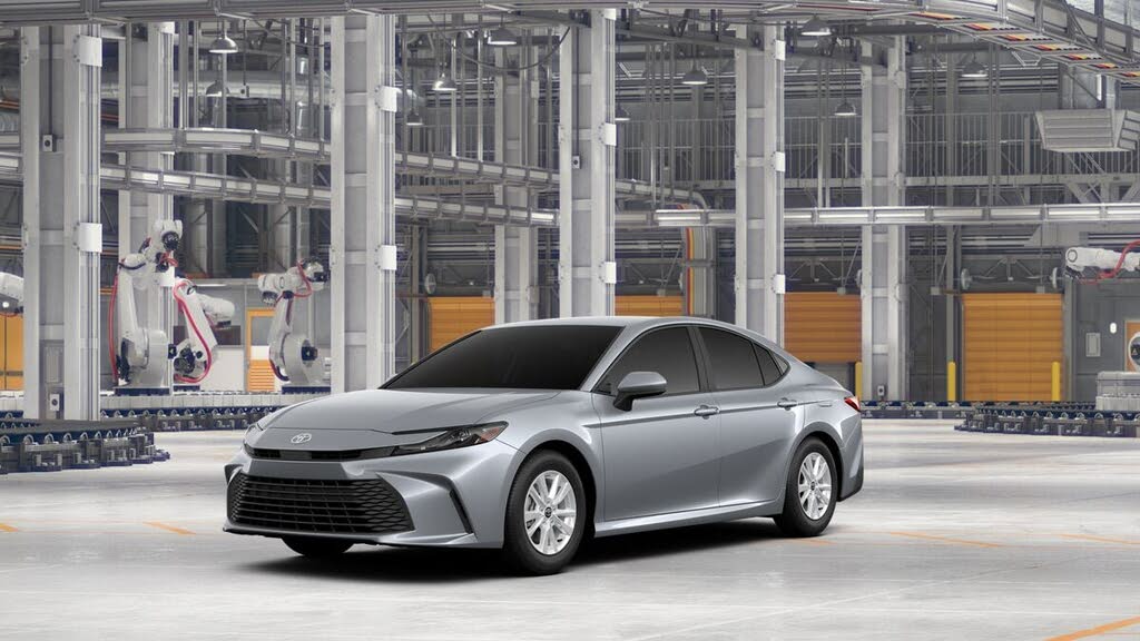 2026 Toyota Camry LE FWD