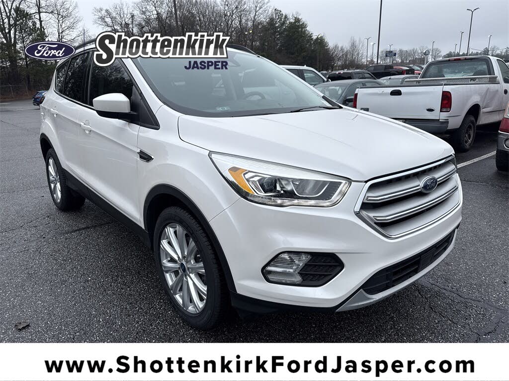 2019 Ford Escape SEL FWD