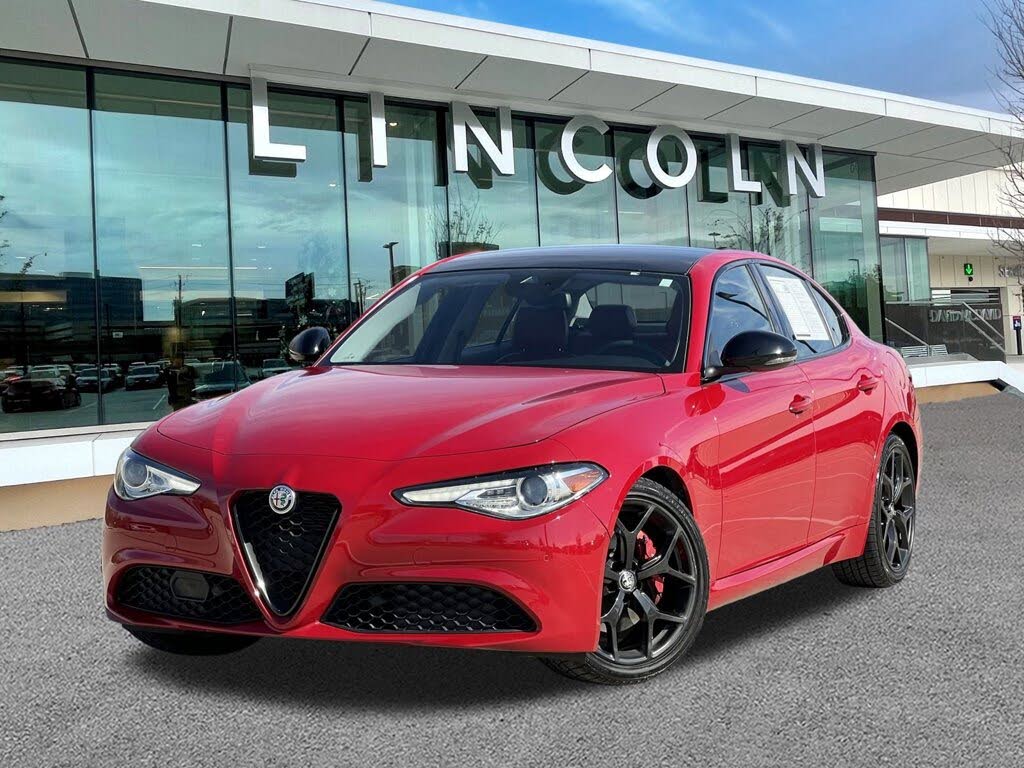 2021 Alfa Romeo Giulia Ti RWD