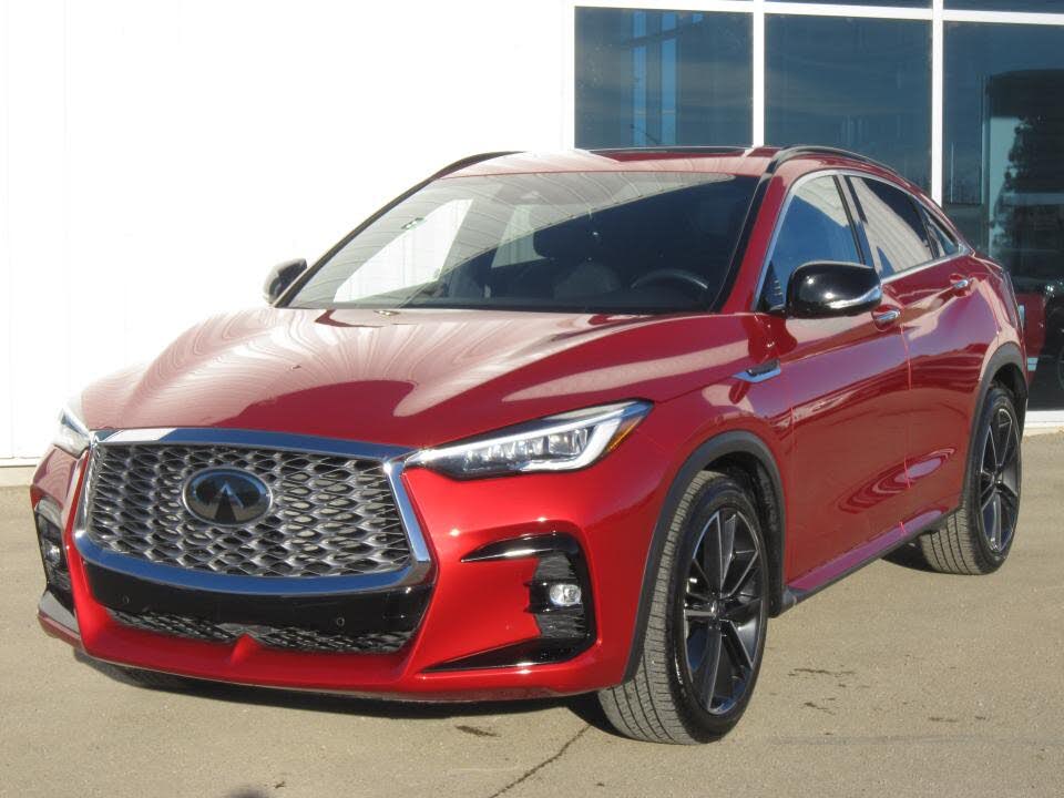 2022 INFINITI QX55 Essential AWD