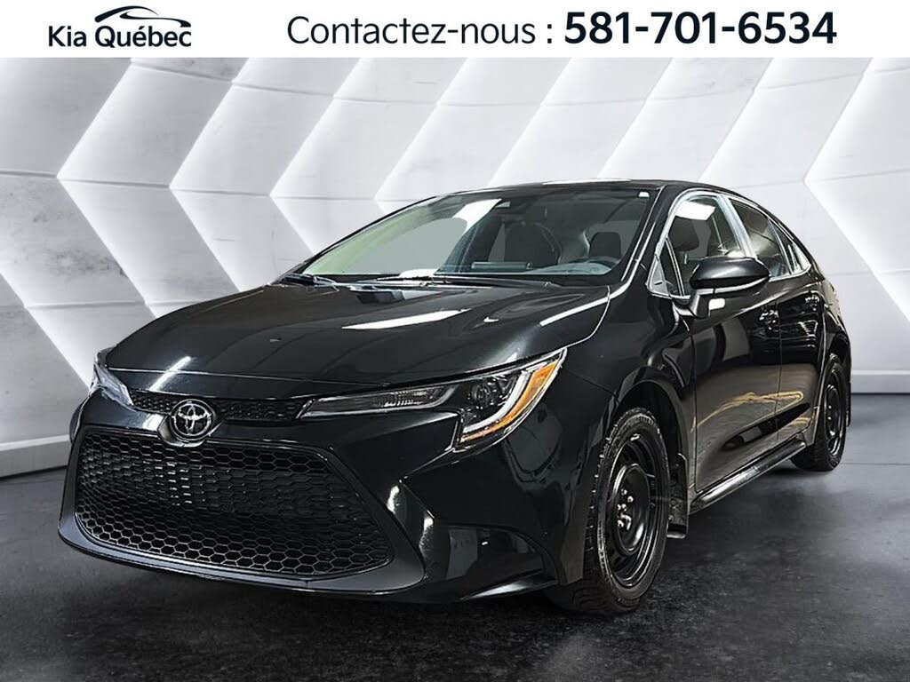 2022 Toyota Corolla LE FWD