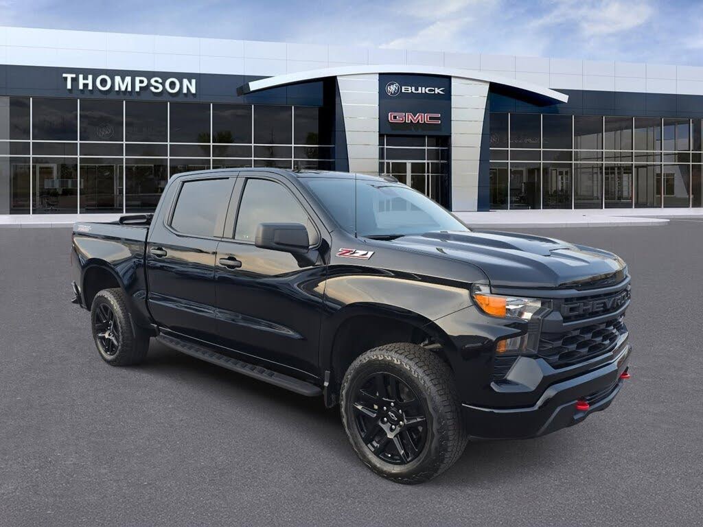 2024 Chevrolet Silverado 1500 Custom Trail Boss Crew Cab 4WD