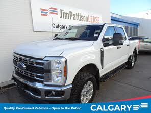 Ford F-350 Super Duty XLT Crew Cab LB 4WD