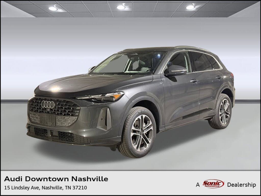 2025 Audi Q5 quattro Premium 40 TFSI