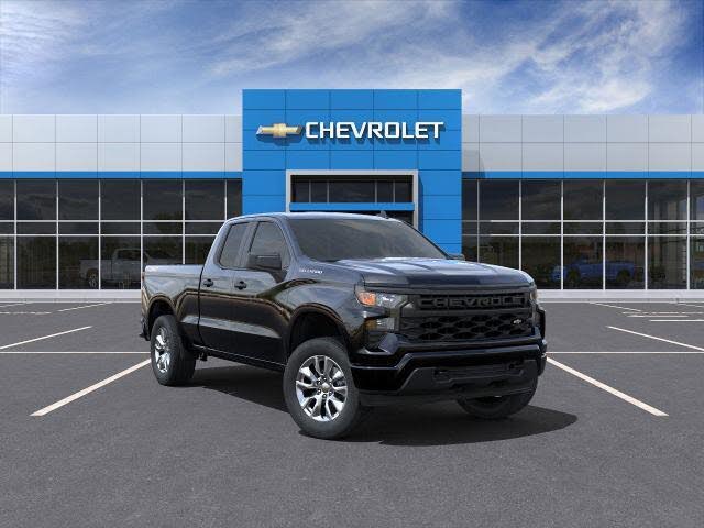 2025 Chevrolet Silverado 1500 Custom Double Cab 4WD