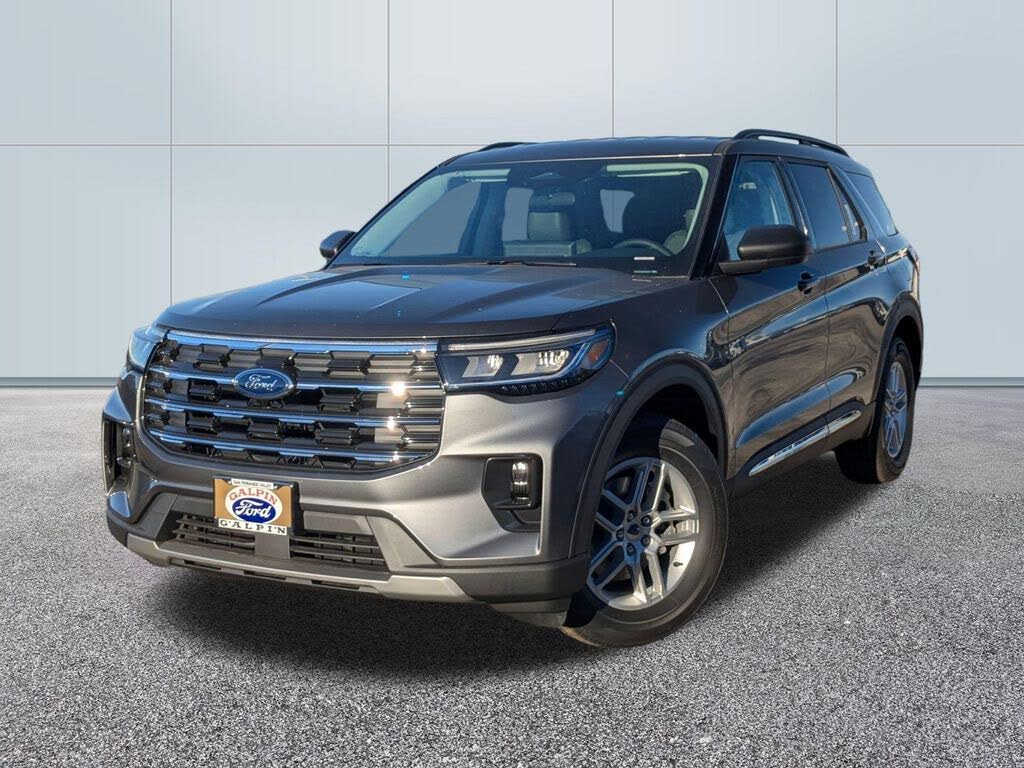 2025 Ford Explorer Active RWD
