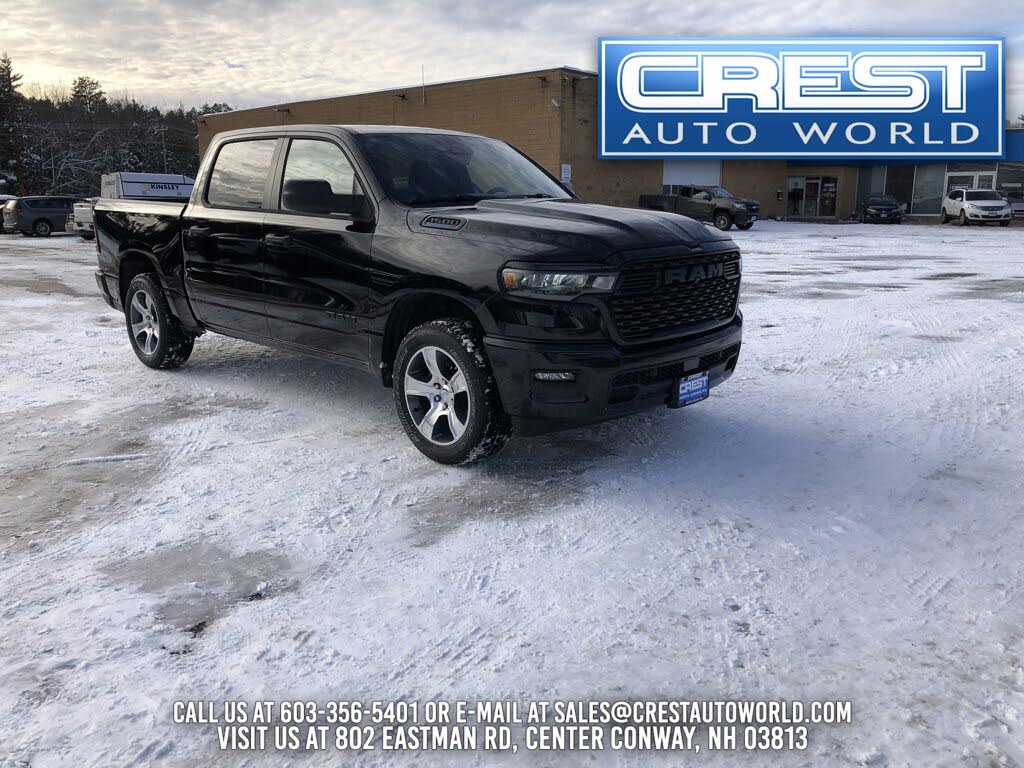 2025 RAM 1500 Tradesman Crew Cab 4WD