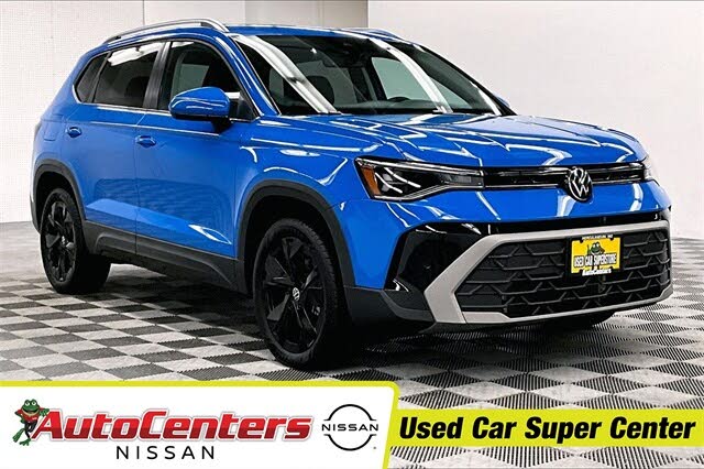 2025 Volkswagen Taos SE FWD