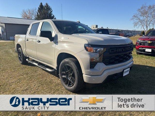 2026 Chevrolet Silverado 1500 Custom Crew Cab 4WD