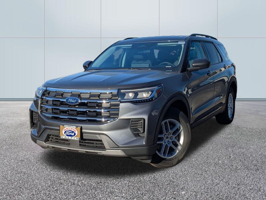 2026 Ford Explorer Active AWD
