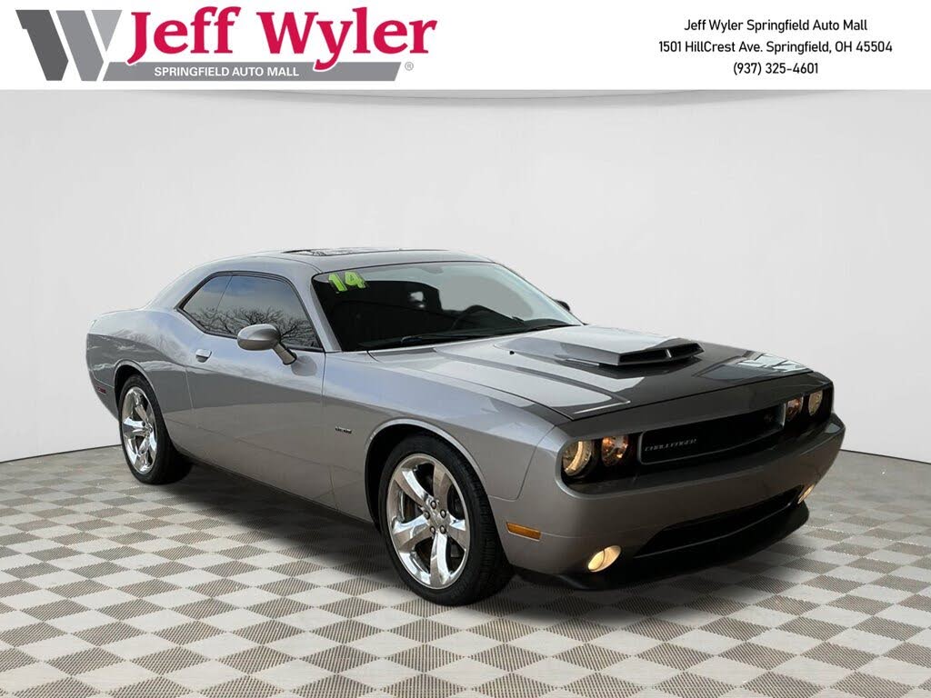 2014 Dodge Challenger R/T Plus RWD