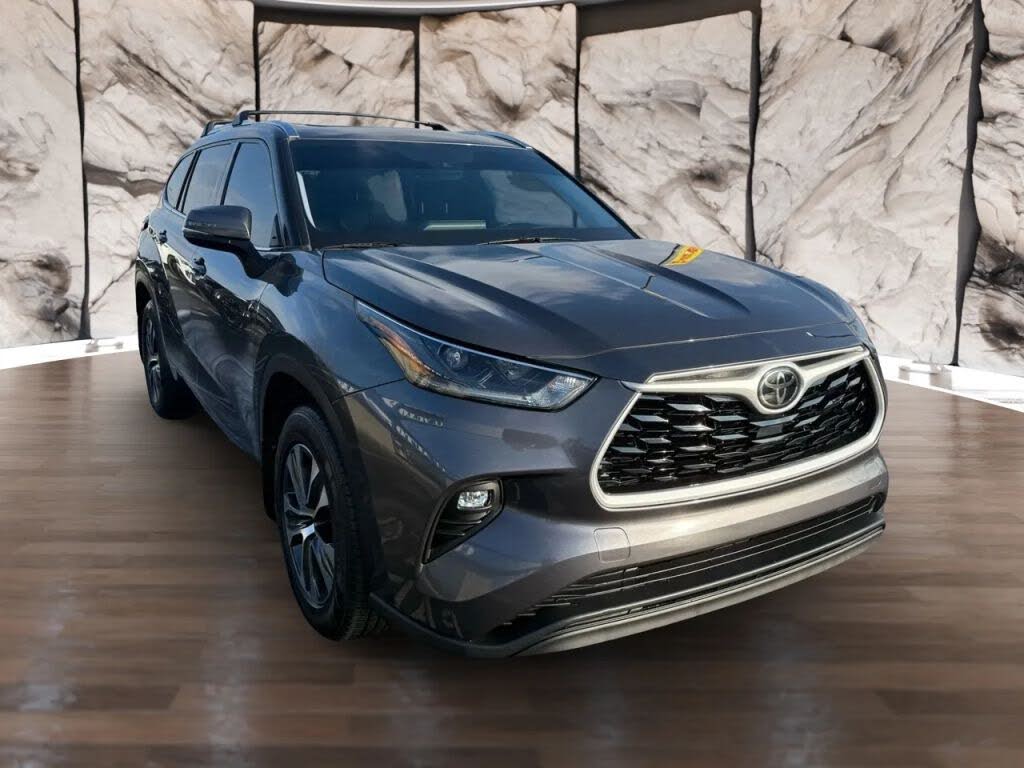 2021 Toyota Highlander XLE AWD