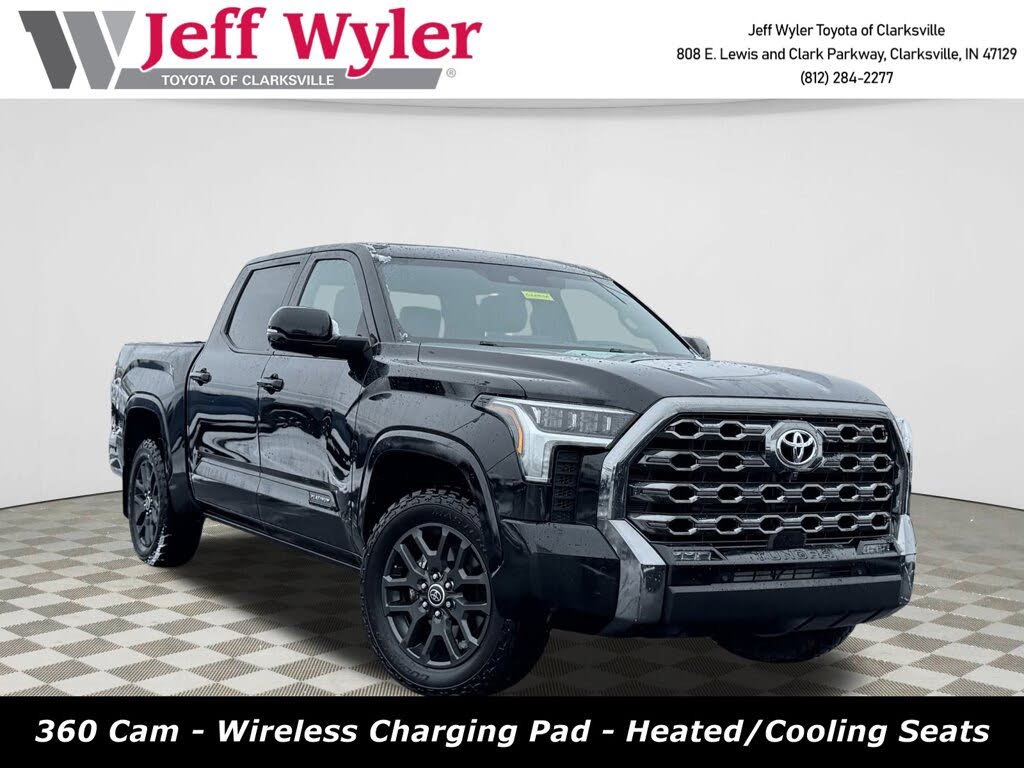 2023 Toyota Tundra Platinum CrewMax Cab 4WD