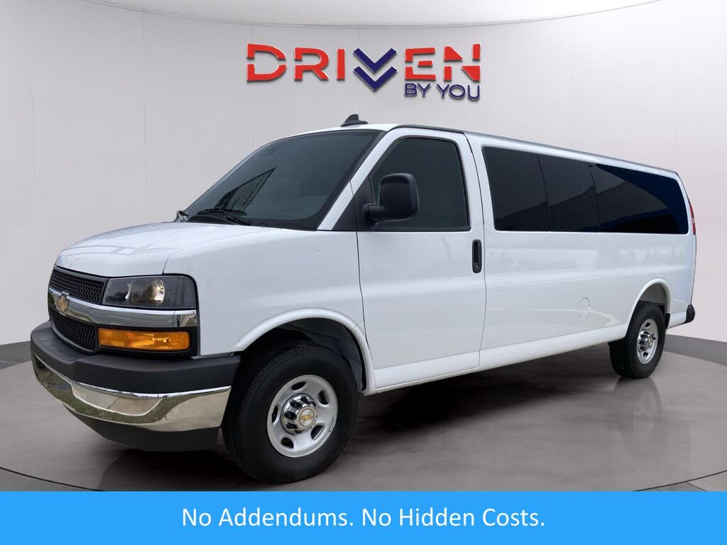 2025 Chevrolet Express 3500 LT Extended RWD