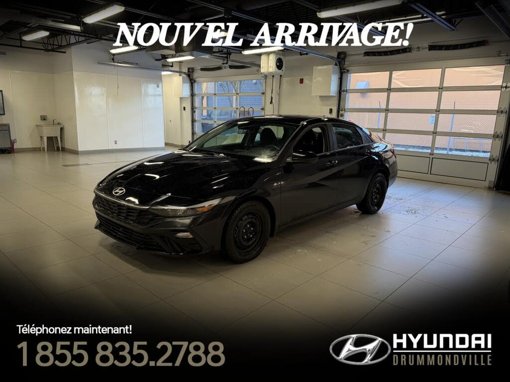 Hyundai Elantra Preferred FWD 2025