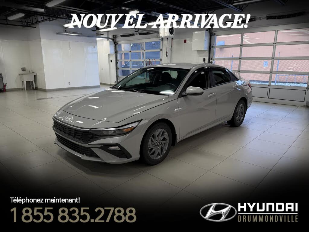 2025 Hyundai Elantra Preferred FWD