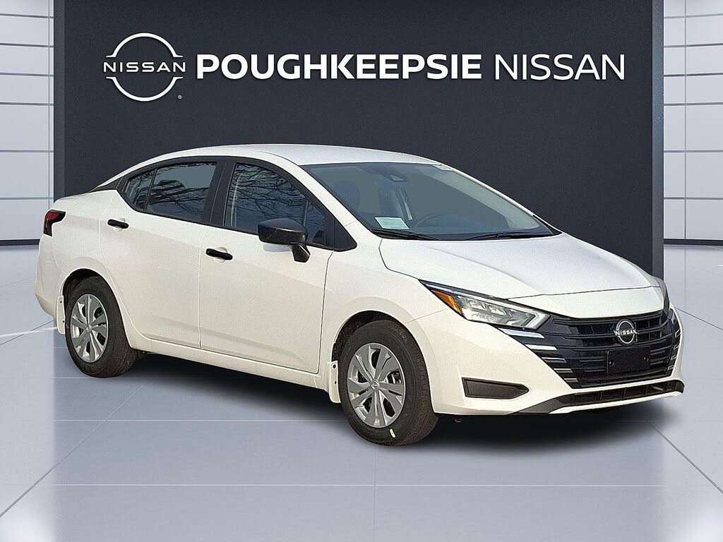 2025 Nissan Versa S FWD