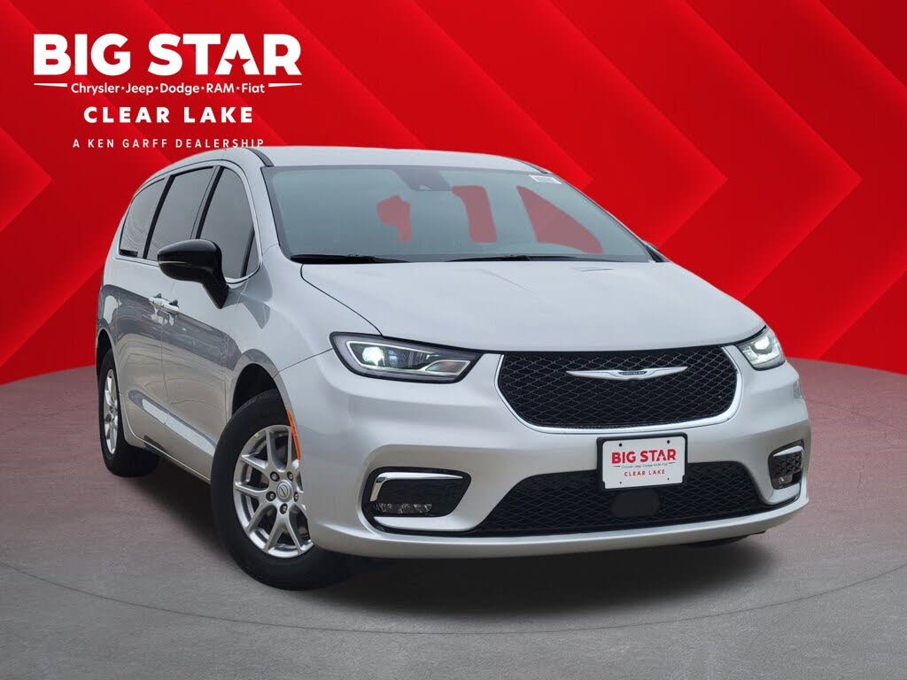 2026 Chrysler Pacifica Select FWD