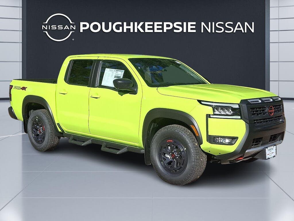 2026 Nissan Frontier PRO-4X Crew Cab 4WD