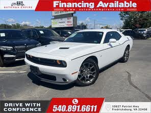 Dodge Challenger GT AWD