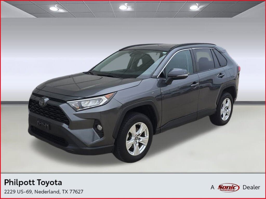 2019 Toyota RAV4 XLE FWD