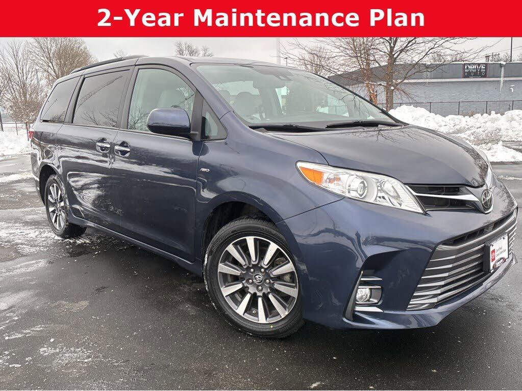 2019 Toyota Sienna XLE 7-Passenger AWD